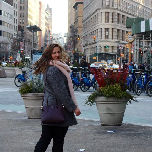 Meet your Posher, Katherine - Picture 1 of 1